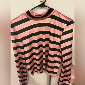 Ragged priest turtle neck